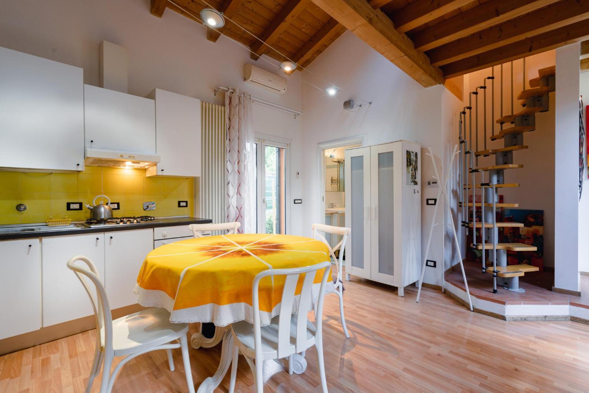 Apartamento Authentic Bologna Relax: 10 Minutes From The Heart Of Town Exterior foto